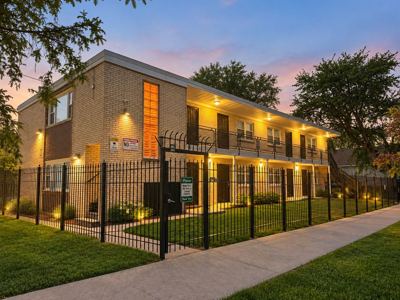 1 BR for rent — 8850 S Saginaw Ave, Chicago 1