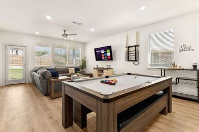 4 BR for rent — 10513 Defender Trl, Austin 2