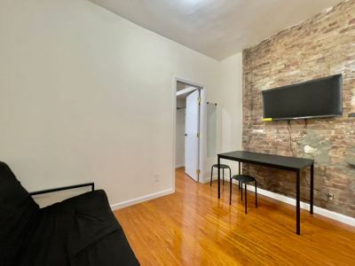 1 BR for rent — 522 E 11th St #12A, New York 2